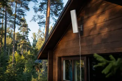 LTE router s externou anténou na chate - mobilný internet bez optiky