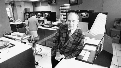 Richard Hamming, americký matematik a vynálezca samoopravných kódov, na archívnej fotografii